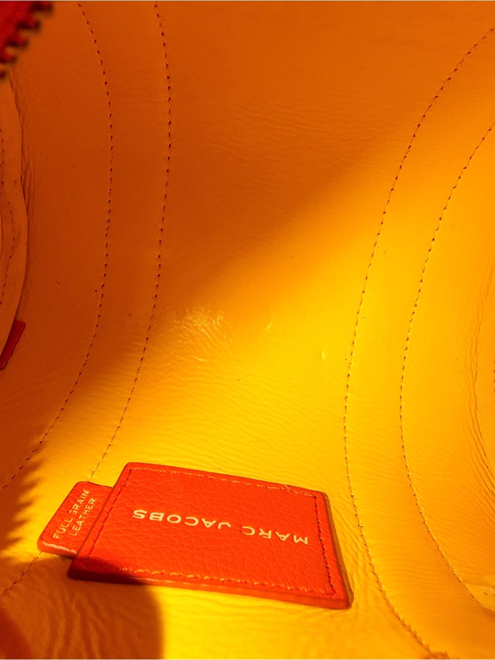 Marc Jacobs The Duffle Small Leather Crossbody Bag in Bright Orange - Picture 9 of 11